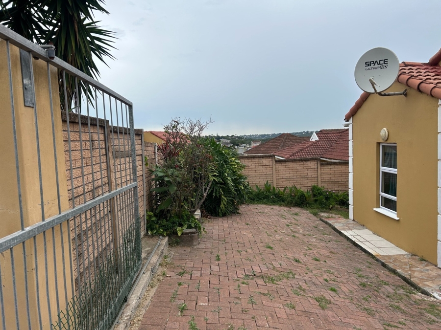 5 Bedroom Property for Sale in Beacon Bay North Eastern Cape